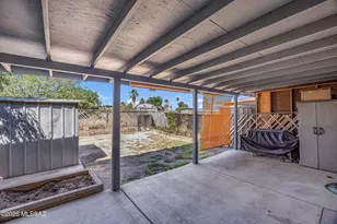 5630 S Holladay Dr, Tucson, AZ 85706 - Photo 17