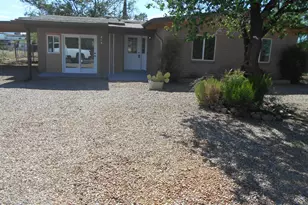 215 N Klassen Ct, Pearce, AZ 85625 - Photo 3