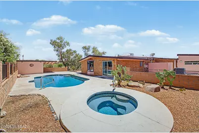 5965 N Placita Esquina, Tucson, AZ 85718 - Photo 1