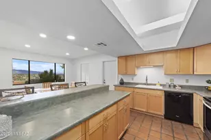 5102 N Camino de la Cumbre, Tucson, AZ 85750 - Photo 15