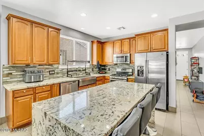 128 W Vuelta Friso, Sahuarita, AZ 85629 - Photo 3