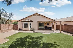 2395 W Silverbell Oasis Way, Tucson, AZ 85745 - Photo 35