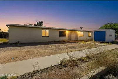 2039 S Sahuara Avenue, Tucson, AZ 85711 - Photo 1
