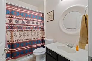 38946 S Running Roses Ln, Tucson, AZ 85739 - Photo 19