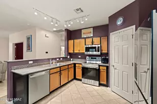 38946 S Running Roses Ln, Tucson, AZ 85739 - Photo 11
