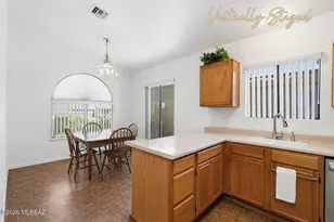 1921 N Placita Santa Rita, Green Valley, AZ 85614 - Photo 9