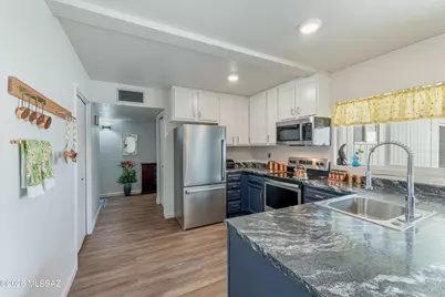 1348 W Placita Oro, Tucson, AZ 85745 - Photo 9