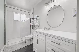 4838 E Helen St, Tucson, AZ 85712 - Photo 21