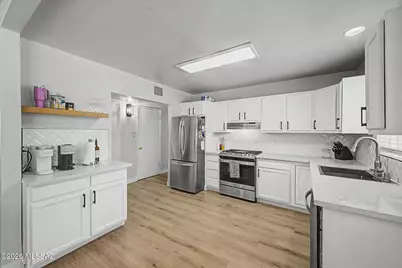 4838 E Helen Street, Tucson, AZ 85712 - Photo 11