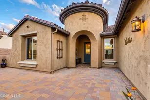 2304 E Madera Plateau Dr, Green Valley, AZ 85614 - Photo 7