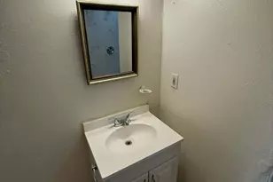 1137 E Adelaide Dr, Tucson, AZ 85719 - Photo 17