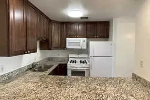 822 S Langley Ave, Tucson, AZ 85710 - Photo 9