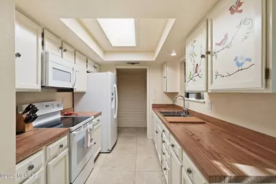 5779 N Camino De La Noche, Tucson, AZ 85718 - Photo 19