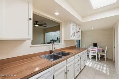5779 N Camino De La Noche, Tucson, AZ 85718 - Photo 15