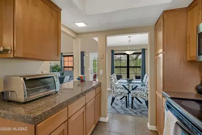 6651 N Campbell Avenue #APT 152, Tucson, AZ 85718 - Photo 11
