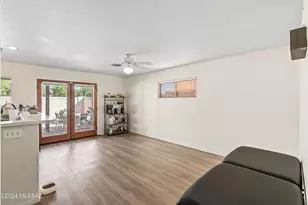 3444 N Applewood Dr, Tucson, AZ 85712 - Photo 5