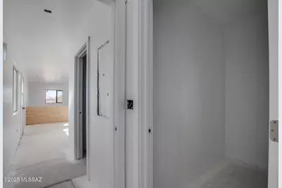 6855 W Kay Lynn Drive, Tucson, AZ 85735 - Photo 17