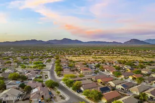 7489 S Mountain Star Dr, Tucson, AZ 85757 - Photo 31