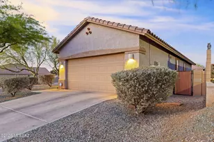 7489 S Mountain Star Dr, Tucson, AZ 85757 - Photo 37