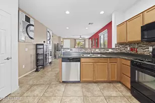 7489 S Mountain Star Dr, Tucson, AZ 85757 - Photo 11