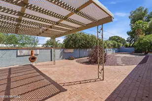 5221 E 4th St, Tucson, AZ 85711 - Photo 43