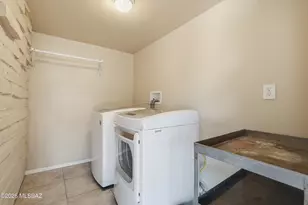 5221 E 4th St, Tucson, AZ 85711 - Photo 29