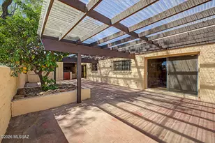 5250 N Pueblo Villas Dr, Tucson, AZ 85704 - Photo 31