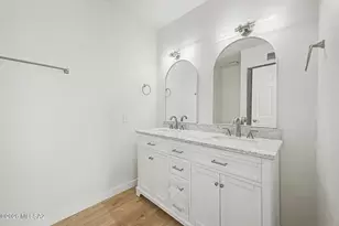 5250 N Pueblo Villas Dr, Tucson, AZ 85704 - Photo 19