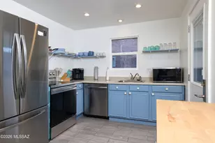 2039 E 8th St, Tucson, AZ 85719 - Photo 11