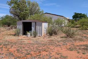 406 W Purdy Ln, Bisbee, AZ 85603 - Photo 9