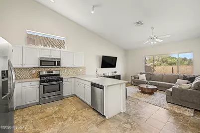 644 S Spanish Steps Drive, Tucson, AZ 85748 - Photo 9