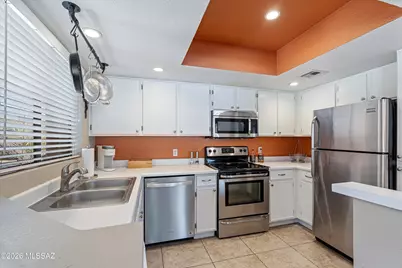 7255 E Snyder Road #4105, Tucson, AZ 85750 - Photo 3