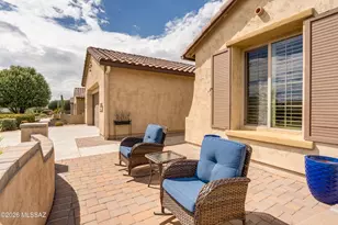 2235 E Thunderchief Dr, Green Valley, AZ 85614 - Photo 5