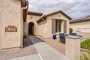 2235 E Thunderchief Dr, Green Valley, AZ 85614 - Photo 3