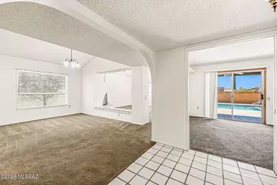 1621 W Agave Lane, Green Valley, AZ 85622 - Photo 7