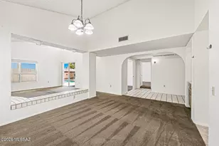 1621 W Agave Ln, Green Valley, AZ 85622 - Photo 5