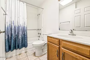 1621 W Agave Ln, Green Valley, AZ 85622 - Photo 17