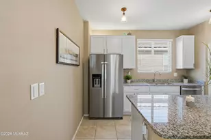 10654 W Harrigan Dr, Marana, AZ 85653 - Photo 31