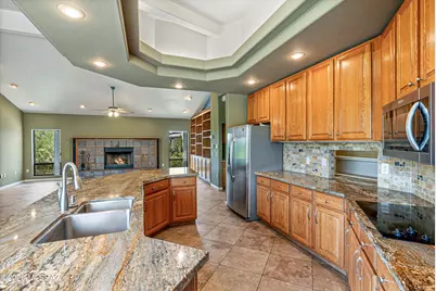 5700 N Barrasca Avenue, Tucson, AZ 85750 - Photo 27