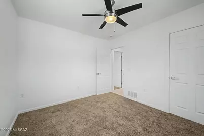 2251 E Spring Street, Tucson, AZ 85719 - Photo 17