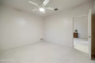 10395 E Snyder Creek Pl, Tucson, AZ 85749 - Photo 25