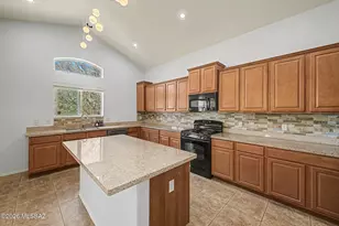 9855 N Crook Ln, Tucson, AZ 85742 - Photo 9