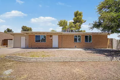 7841 E Longleaf Place, Tucson, AZ 85730 - Photo 1
