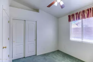 894 N Sugar Maple Pl, Tucson, AZ 85710 - Photo 17