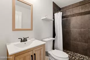 2720 N Hopi Pl, Tucson, AZ 85705 - Photo 7
