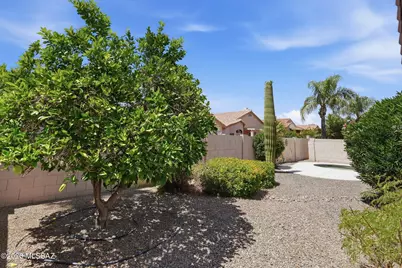 8047 N Arcata Drive, Tucson, AZ 85743 - Photo 35