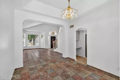 156 S Eastern Dawn Avenue, Tucson, AZ 85748 - Photo 3