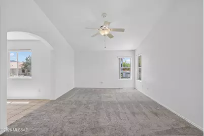156 S Eastern Dawn Avenue, Tucson, AZ 85748 - Photo 11