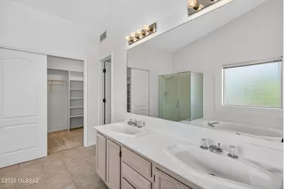 156 S Eastern Dawn Avenue, Tucson, AZ 85748 - Photo 13