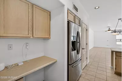 156 S Eastern Dawn Avenue, Tucson, AZ 85748 - Photo 7